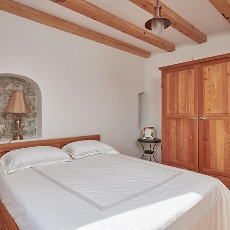 Park Cottage Govedari Bagian luar foto