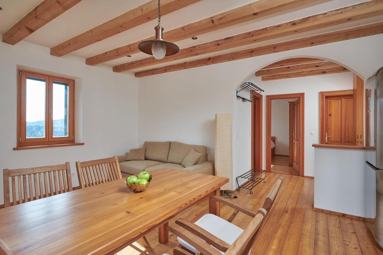 Park Cottage Govedari Bagian luar foto